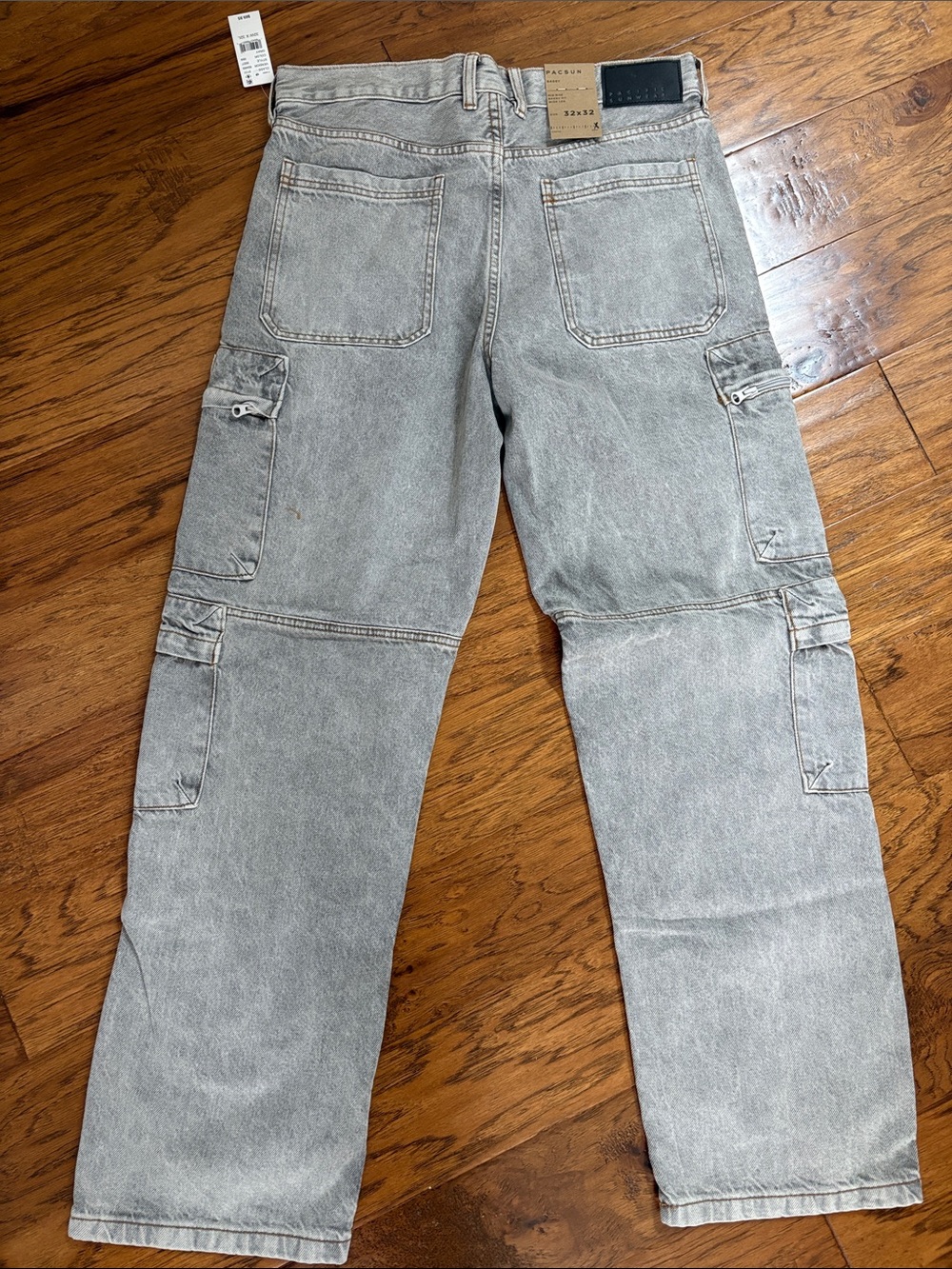 PacSun Men's Light Gray Straight Cargo Jeans - Picture 4 of 4